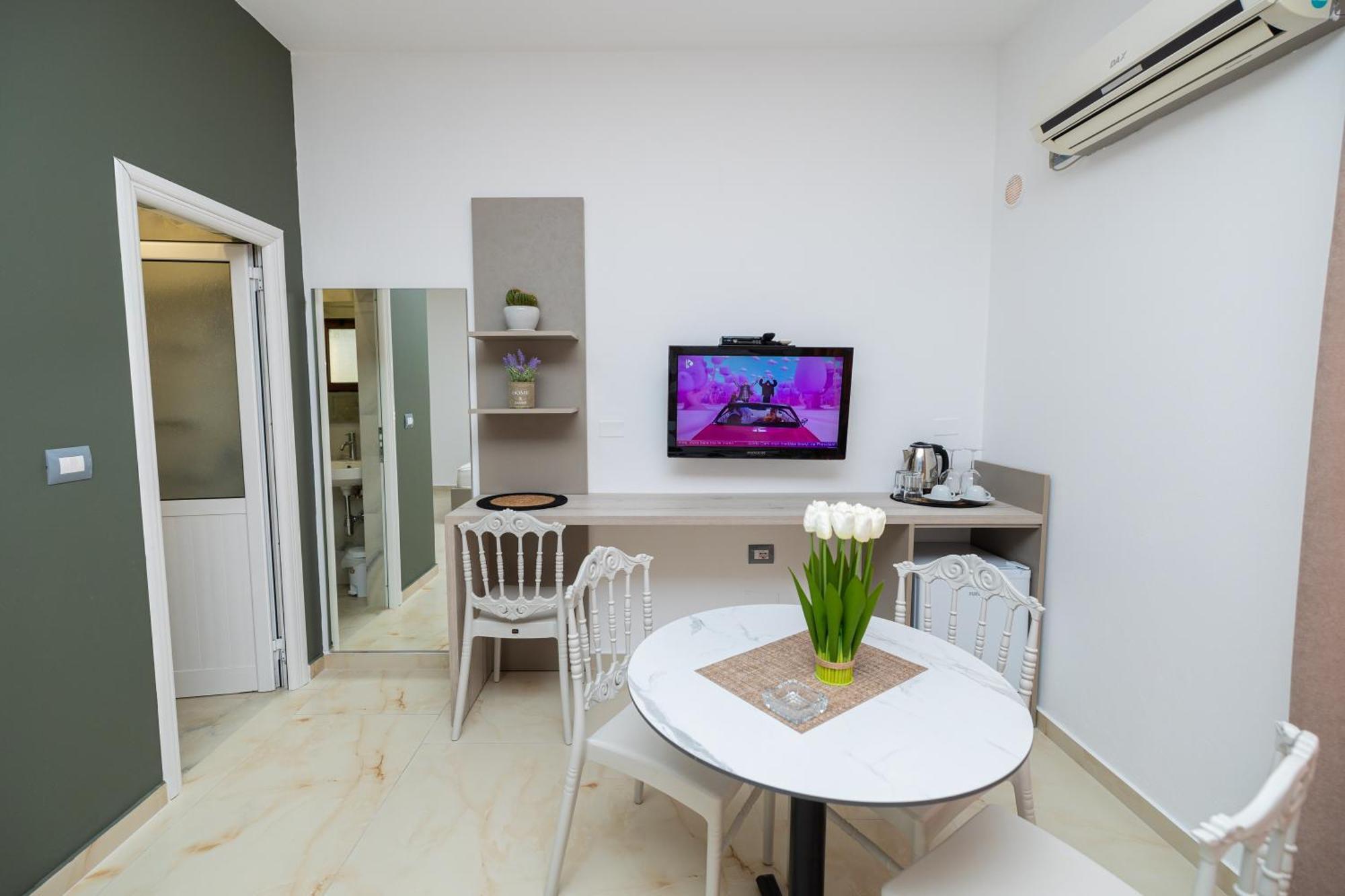 Hotel Idi Vlore Exterior photo