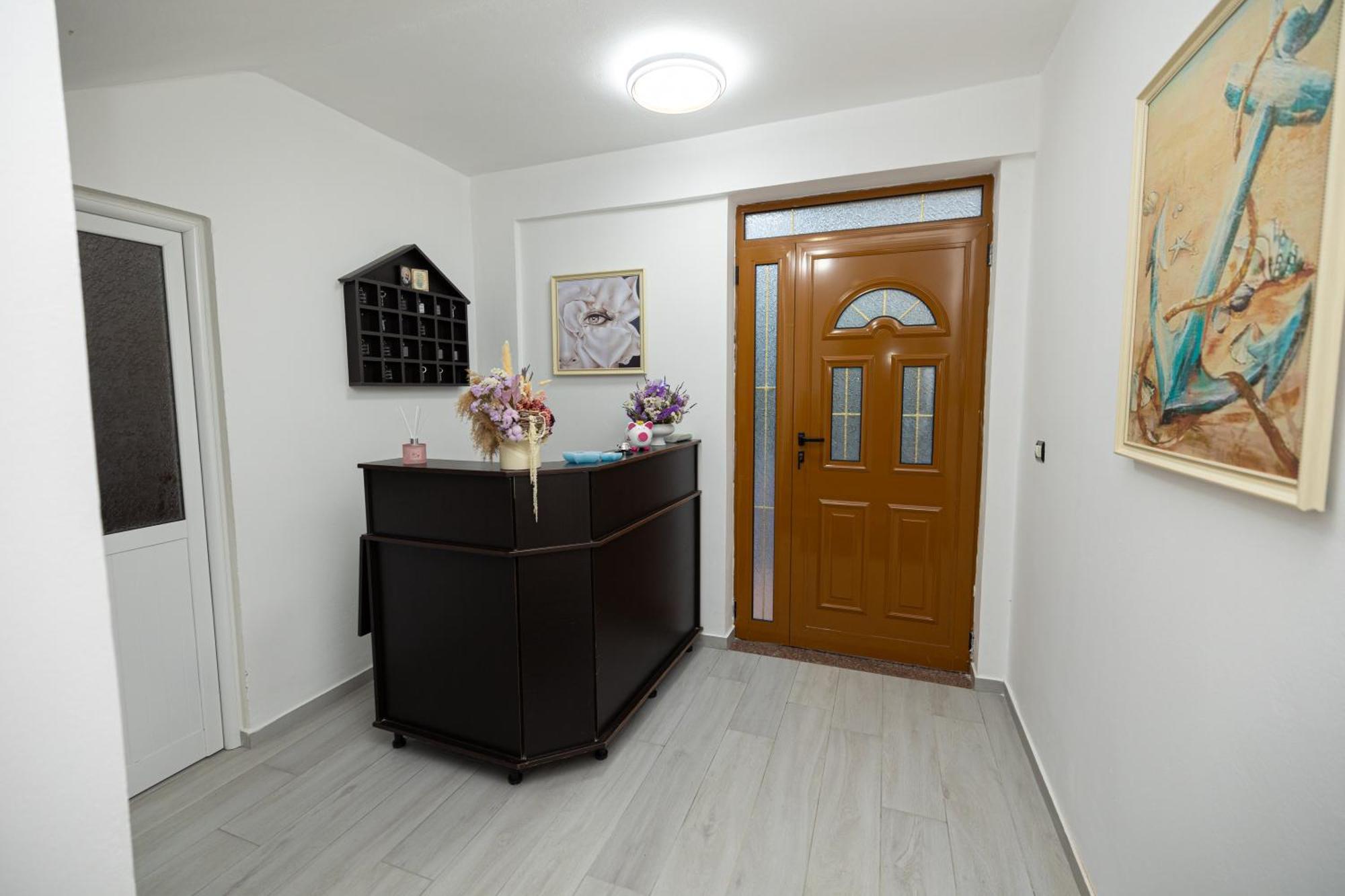 Hotel Idi Vlore Exterior photo