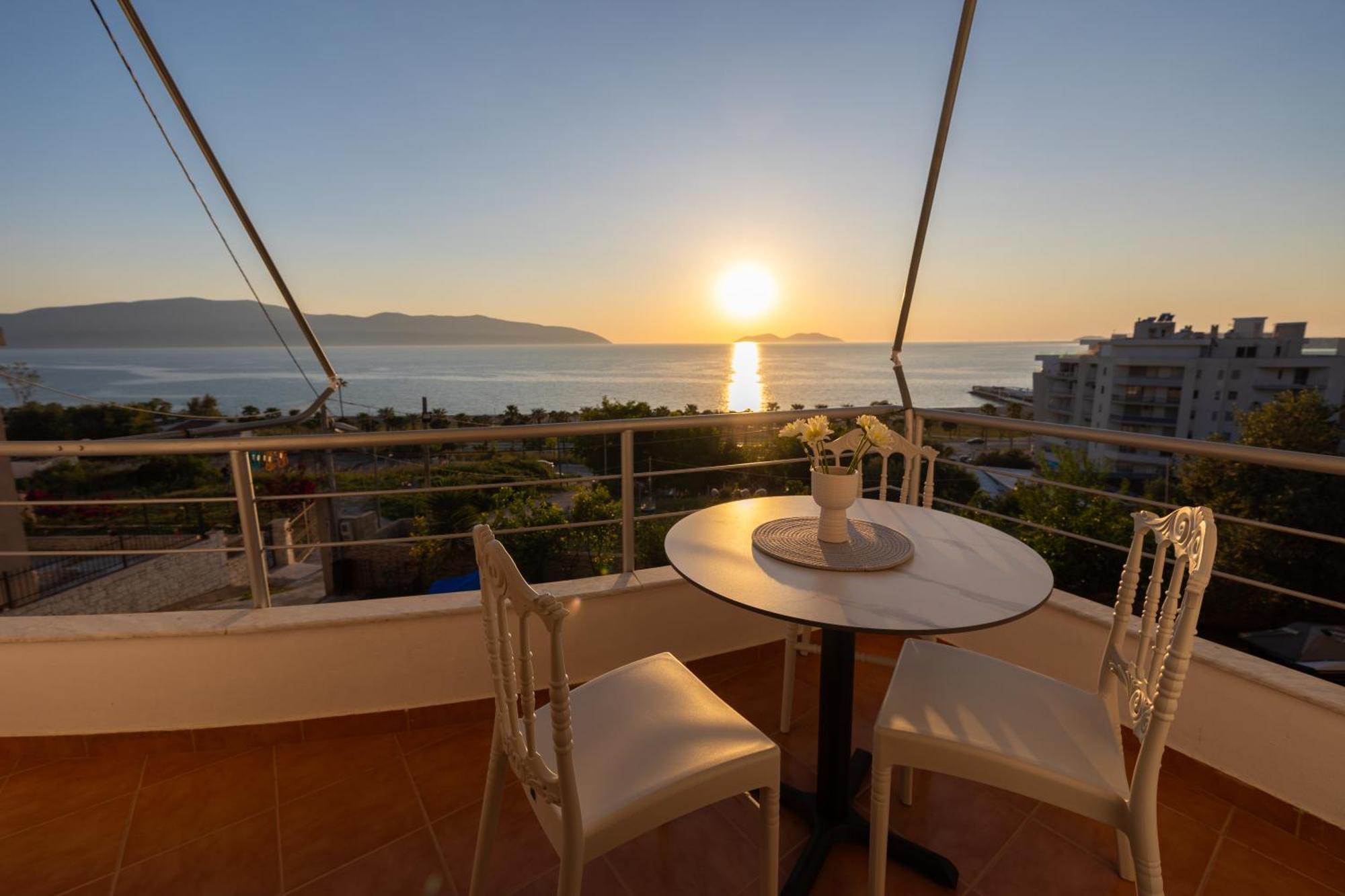 Hotel Idi Vlore Exterior photo